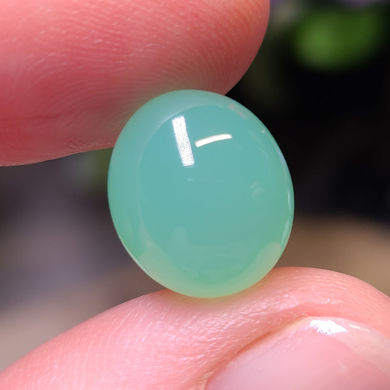 Gemmy Chrysoprase Cabochon from Tanzania , 9.40ct