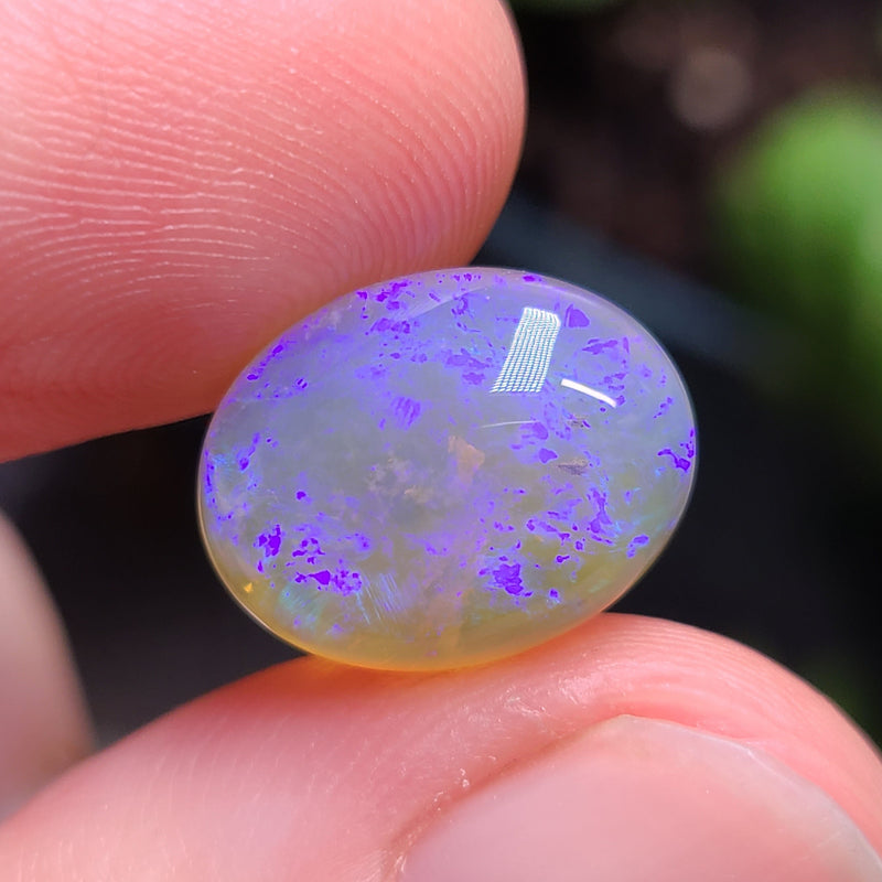 Purple Crystal Opal, 6.20ct from Lightning Ridge, AUS
