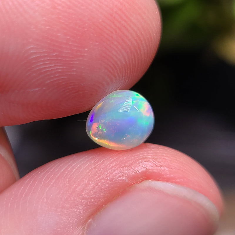 Bright Crystal Opal Drop, 0.76ct from Brazil