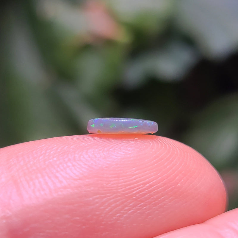 Colorful Dark Opal, 0.56ct from Lighting Ridge, AUS