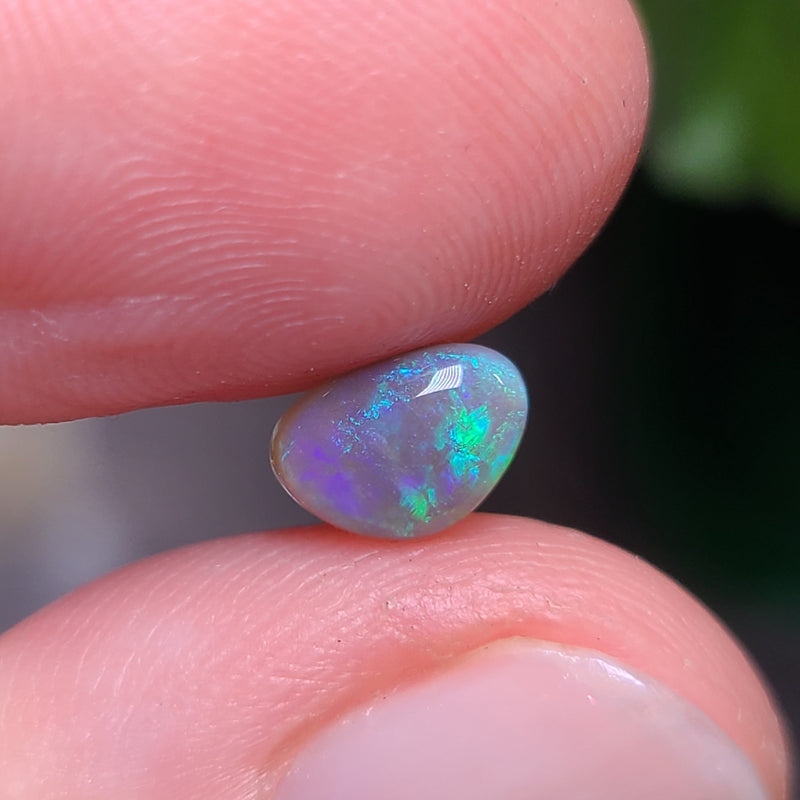 Green Teal Dark Opal, 0.59ct from Lighting Ridge, AUS