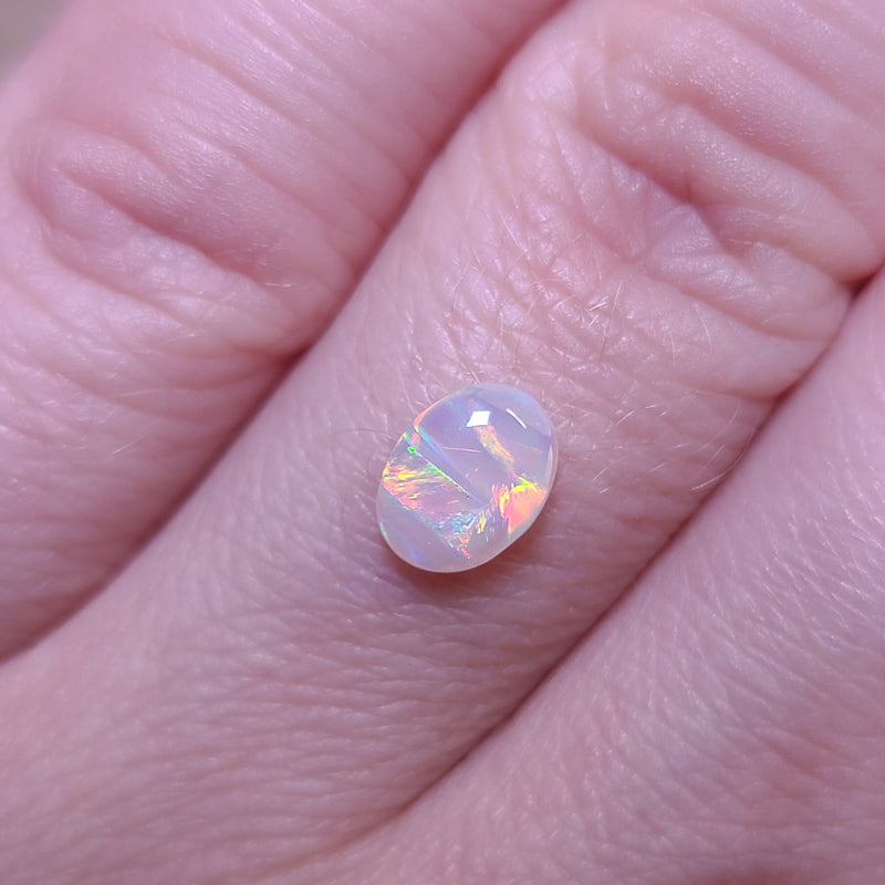 Bright Crystal Opal, 0.60ct from Brazil