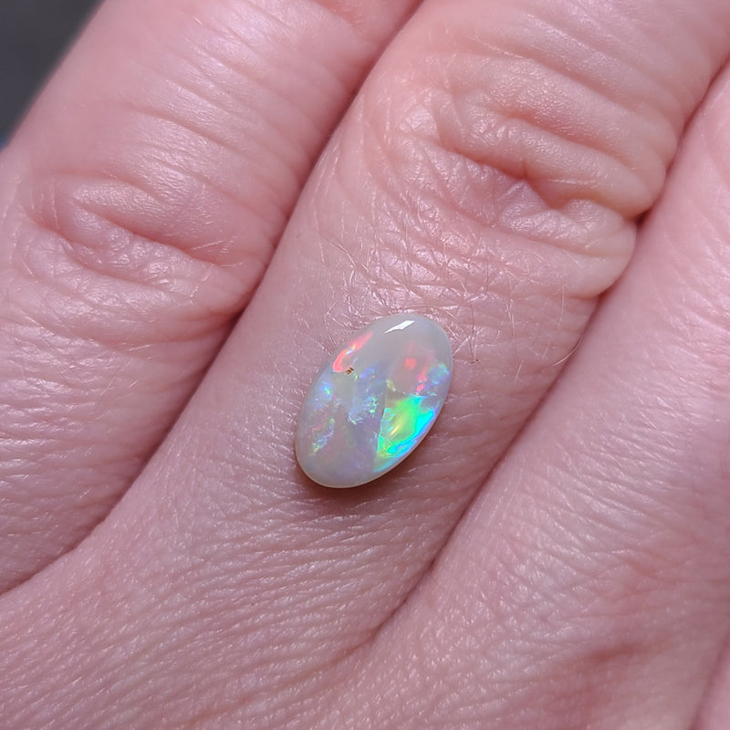 Colorful Dark Opal, 0.90ct from Lighting Ridge, AUS
