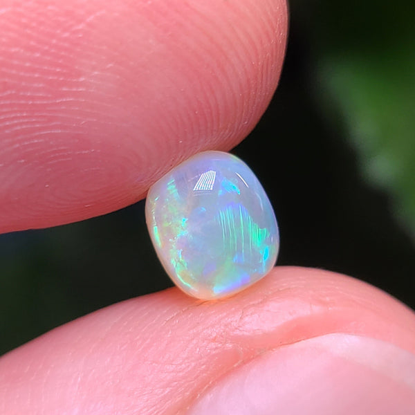 Bright Green Crystal Opal, 0.89ct from Lighting Ridge, AUS