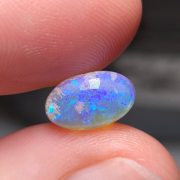 Purple Crystal Opal, 2.22ct from Lighting Ridge, AUS