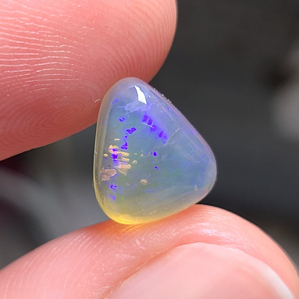Purple Crystal Opal,  2.93ct from Lighting Ridge, AUS