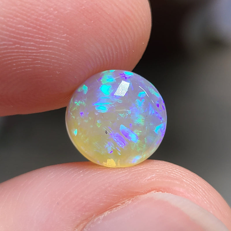 Green and Purple Dark Round Opal,  2.51ct from Lighting Ridge, Australia