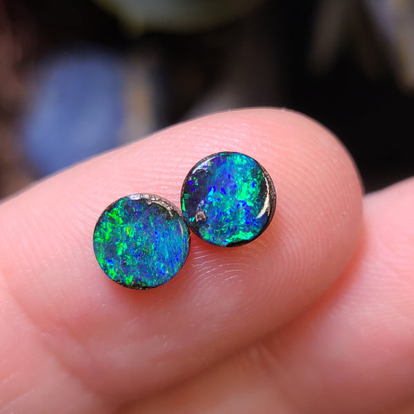 Pair of Green Boulder Opals, 1.25tcw from Queensland, AUS